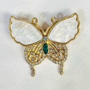 Brooch- Butterfly, NIP, pearl colored wings, 1.5x1.5”, goldtone w/ rhinestones
